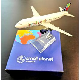 MODEL SAMOLOTU AIRBUS A320 - Small Planet Airlines - limitowana edycja